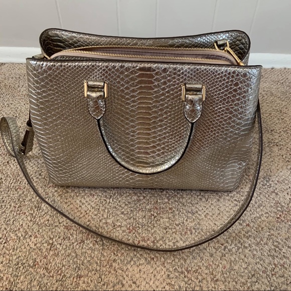Michael Kors Purse in Perfect Condition - Picture 3 of 8
